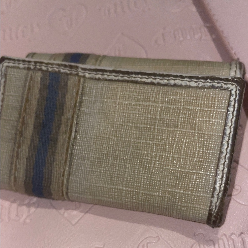 Michael Kors Tan and brown purse and Gucci key holder - Picture 13 of 14